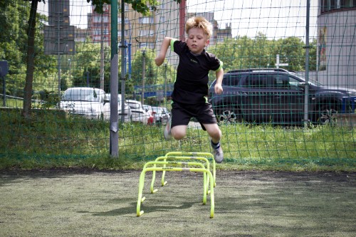 Trening piłkarski i motoryczny dla dzieci w Krakowie
